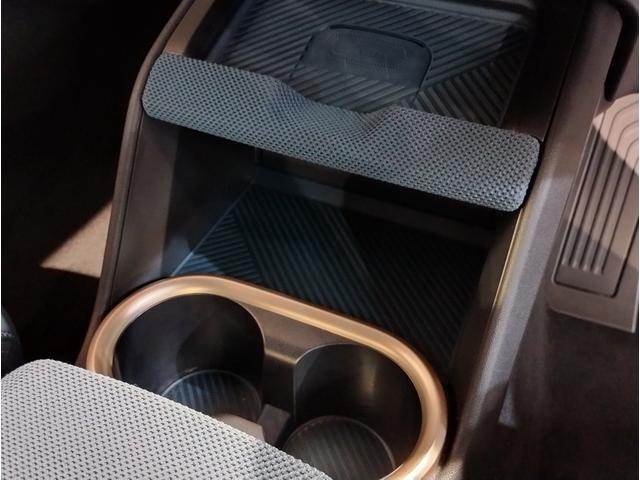 ＭＩＮＩ カントリーマンＳオール４　フェイバリット・トリム　デモレンタ　ワンオーナー　Ｍパッケージ　フェイバリットトリム　ハーマンカードン　電動シート　電動テールゲート　１９インチＡＷ　全周囲カメラ　障害物センサー　追従式クルコン　ヘッドアップディスプレイ（22枚目）