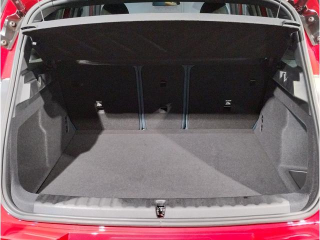 ＭＩＮＩ カントリーマンＳオール４　フェイバリット・トリム　デモレンタ　ワンオーナー　Ｍパッケージ　フェイバリットトリム　ハーマンカードン　電動シート　電動テールゲート　１９インチＡＷ　全周囲カメラ　障害物センサー　追従式クルコン　ヘッドアップディスプレイ（25枚目）