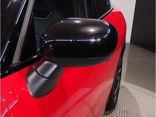 ＭＩＮＩ カントリーマンＳオール４　フェイバリット・トリム　デモレンタ　ワンオーナー　Ｍパッケージ　フェイバリットトリム　ハーマンカードン　電動シート　電動テールゲート　１９インチＡＷ　全周囲カメラ　障害物センサー　追従式クルコン　ヘッドアップディスプレイ（50枚目）