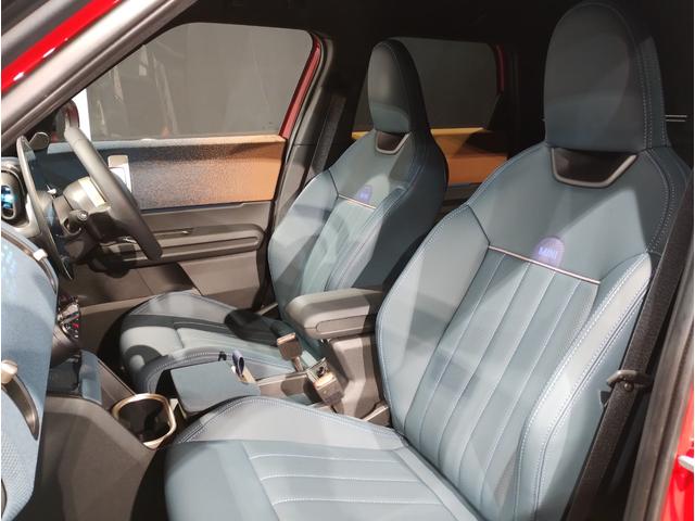 ＭＩＮＩ カントリーマンＳオール４　フェイバリット・トリム　デモレンタ　ワンオーナー　Ｍパッケージ　フェイバリットトリム　ハーマンカードン　電動シート　電動テールゲート　１９インチＡＷ　全周囲カメラ　障害物センサー　追従式クルコン　ヘッドアップディスプレイ（51枚目）