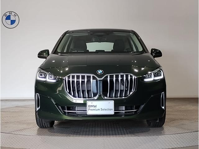 ☆ご来店頂くのお客様へ☆電車でお越しの際は『箕面萱野駅』までお越し頂き、『南出入口』より徒歩約５分で御座います。詳しくはスタッフまでお尋ねください。☆お車でお越しの際は店舗駐車場が御座います☆