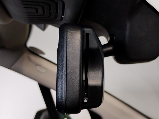 ☆最新設備の整備工場完備店舗！☆ドイツ本社と同様の教育・訓練を受けた経験豊富な専門のメカニックが徹底的にチェック、整備した後にお引渡しとなります☆