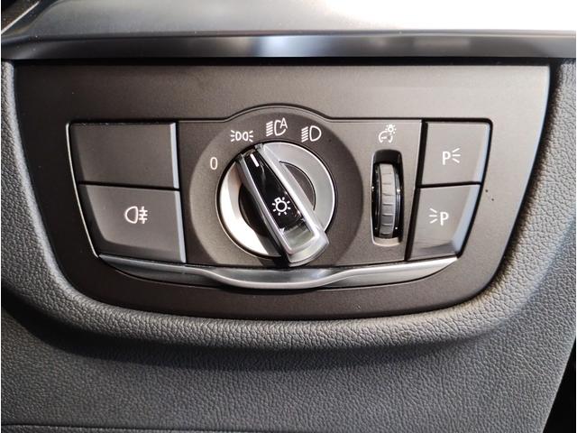 X4 xDrive 20d Mスポーツ 後期モデル ワンオーナー 全周囲カメラ 障害物センサー 追従式クルーズコントロール ヘッドアップディスプレイ LEDヘッドライト ブラックレザー シートヒーター 電動シート 電動テールゲート ETC(56枚目)