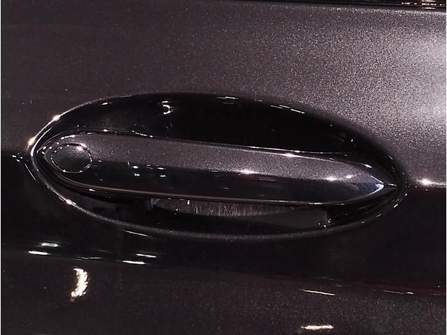 X4 xDrive 20d Mスポーツ 後期モデル ワンオーナー 全周囲カメラ 障害物センサー 追従式クルーズコントロール ヘッドアップディスプレイ LEDヘッドライト ブラックレザー シートヒーター 電動シート 電動テールゲート ETC(69枚目)