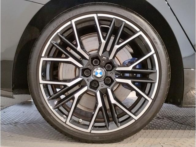 8シリーズ 840dxDriveグランクーペエクスクルシブMスポ サンルーフ フィオナレッドメリノレザー クリスタルシフト レーザーライト harman/kardon 全周囲カメラ ソフトクローズ 地デジ 20インチAW 前後シートヒーター シートベンチレーション(24枚目)