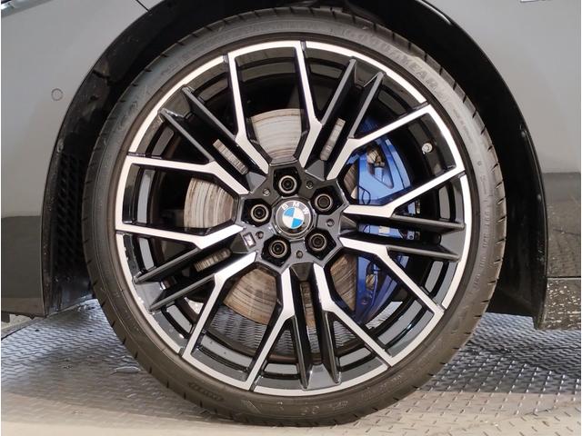 8シリーズ 840dxDriveグランクーペエクスクルシブMスポ サンルーフ フィオナレッドメリノレザー クリスタルシフト レーザーライト harman/kardon 全周囲カメラ ソフトクローズ 地デジ 20インチAW 前後シートヒーター シートベンチレーション(26枚目)