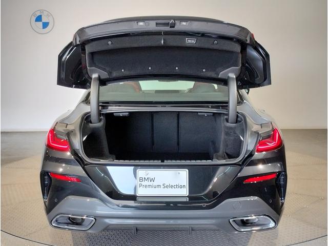 8シリーズ 840dxDriveグランクーペエクスクルシブMスポ サンルーフ フィオナレッドメリノレザー クリスタルシフト レーザーライト harman/kardon 全周囲カメラ ソフトクローズ 地デジ 20インチAW 前後シートヒーター シートベンチレーション(32枚目)