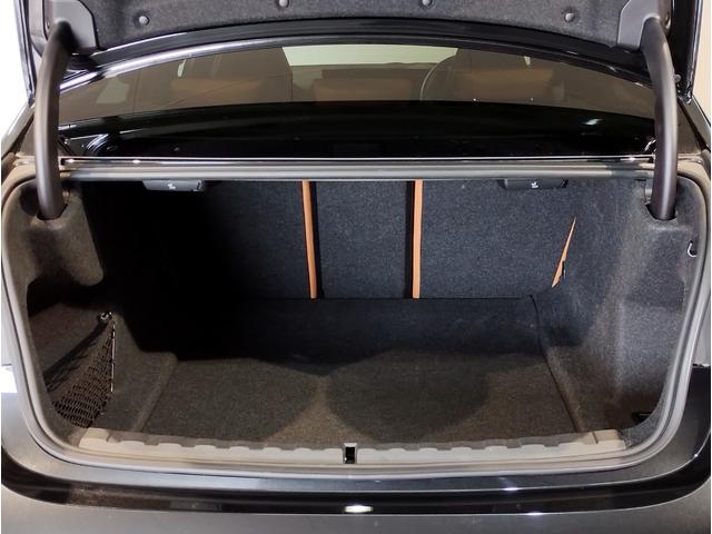 3シリーズ 320d xDrive Mスポーツ ワンオーナー コニャックレザー シートヒーター 全周囲カメラ 追従型クルコン ヘッドアップディスプレイ パドルシフト ワイヤレスチャージ LEDヘッドライト 電動リアゲート 純正18インチアルミ(18枚目)