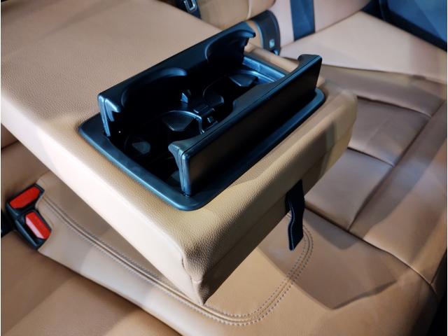 3シリーズ 320d xDrive Mスポーツ ワンオーナー コニャックレザー シートヒーター 全周囲カメラ 追従型クルコン ヘッドアップディスプレイ パドルシフト ワイヤレスチャージ LEDヘッドライト 電動リアゲート 純正18インチアルミ(44枚目)