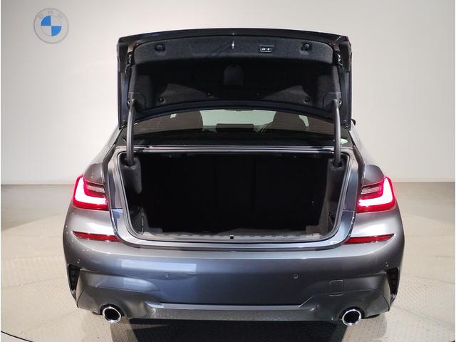 3シリーズ 320i Mスポーツ ワンオーナー 全周囲カメラ 障害物センサー 追従式クルーズコントロール パドルシフト 電動シート シートヒーター 電動テールゲート LEDヘッドライト コンフォートアクセス 19インチAW ETC(23枚目)