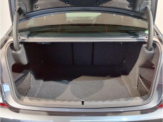 3シリーズ 320i Mスポーツ ワンオーナー 全周囲カメラ 障害物センサー 追従式クルーズコントロール パドルシフト 電動シート シートヒーター 電動テールゲート LEDヘッドライト コンフォートアクセス 19インチAW ETC(49枚目)