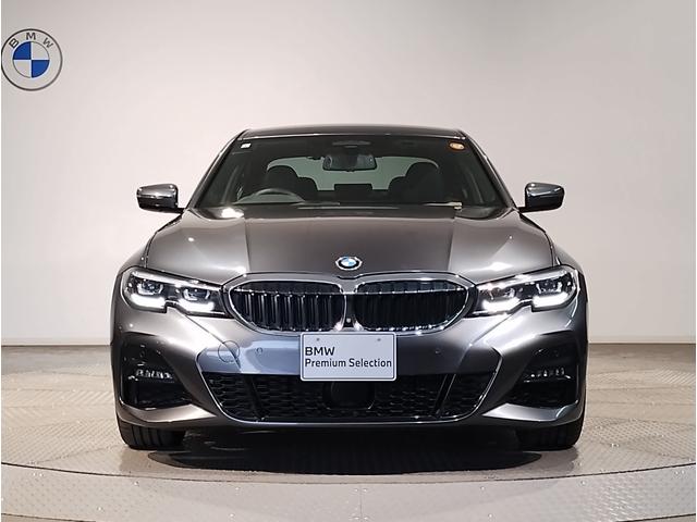 3シリーズ 320i Mスポーツ ワンオーナー 全周囲カメラ 障害物センサー 追従式クルーズコントロール パドルシフト 電動シート シートヒーター 電動テールゲート LEDヘッドライト コンフォートアクセス 19インチAW ETC(75枚目)