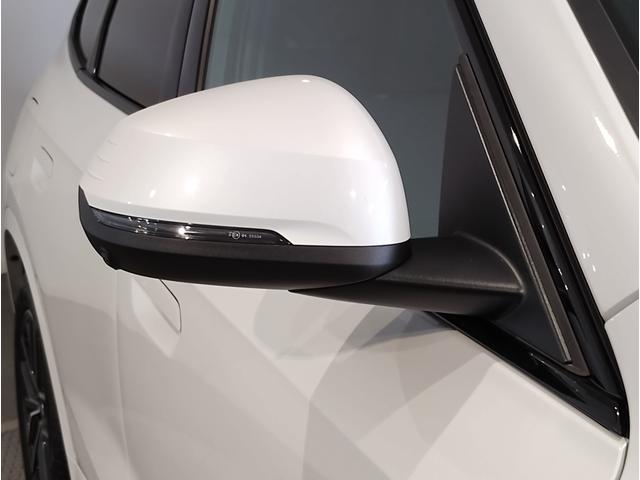 X1 sDrive 18i Mスポーツ 元弊社デモカー ワンオーナー 全周囲カメラ 障害物センサー 追従式クルコン ヘッドアップディスプレイ 電動シート シートヒーター 電動テールゲート コンフォートアクセス LEDヘッドライト ETC(36枚目)