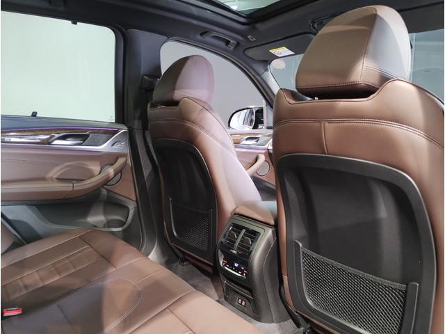 X3 M40d 後期モデル パノラマサンルーフ Mブレーキ Harmankardon モカレザー シートヒーター ハンドルヒーター リアアジャストメント 純正HDDナビ 全周囲 リアサイドローラー リア電動リアゲート(20枚目)