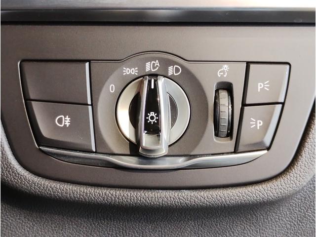 X3 M40d 後期モデル パノラマサンルーフ Mブレーキ Harmankardon モカレザー シートヒーター ハンドルヒーター リアアジャストメント 純正HDDナビ 全周囲 リアサイドローラー リア電動リアゲート(52枚目)