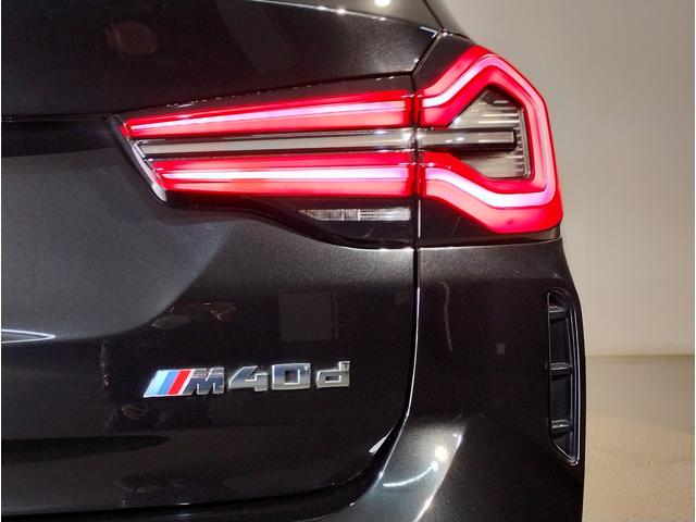 X3 M40d 後期モデル パノラマサンルーフ Mブレーキ Harmankardon モカレザー シートヒーター ハンドルヒーター リアアジャストメント 純正HDDナビ 全周囲 リアサイドローラー リア電動リアゲート(68枚目)