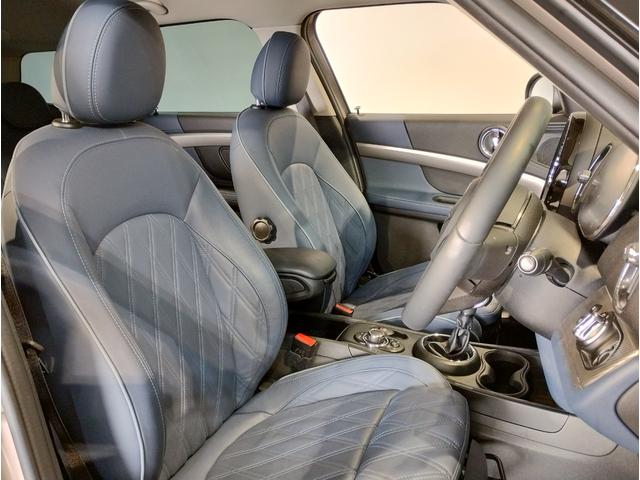 ☆ＭＩＮＩの車の始まりは大人四人がギリギリ乗れるコンパクトな車です！！今となっては３ナンバーですが、もともとは５ナンバーの車でした！！