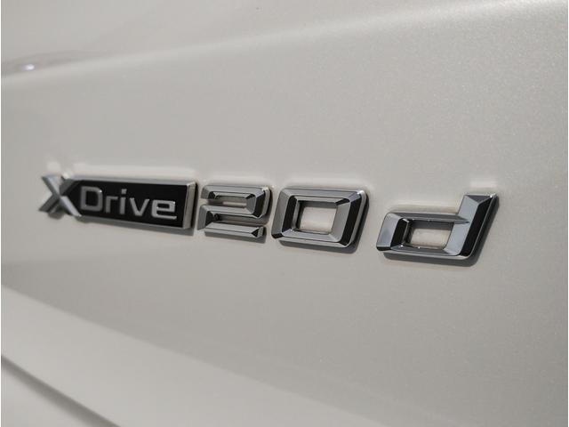 Ｘ１ ｘＤｒｉｖｅ　２０ｄ　ｘライン　ハイラインパッケージ　元レンタ　ブラックレザー　シートヒーター　カーブドディスプレイ　全周囲カメラ　障害物センサー　電動シート　電動リアゲート　追従式クルコン　ヘッドアップディスプレイ　ＬＥＤ　ＥＴＣ　純正１８インチＡＷ（22枚目）