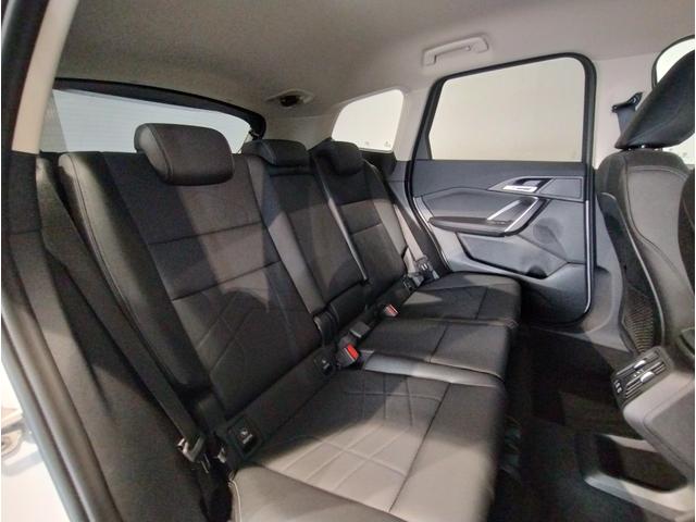 Ｘ１ ｘＤｒｉｖｅ　２０ｄ　ｘライン　ハイラインパッケージ　元レンタ　ブラックレザー　シートヒーター　カーブドディスプレイ　全周囲カメラ　障害物センサー　電動シート　電動リアゲート　追従式クルコン　ヘッドアップディスプレイ　ＬＥＤ　ＥＴＣ　純正１８インチＡＷ（29枚目）