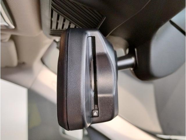 Ｘ１ ｘＤｒｉｖｅ　２０ｄ　ｘライン　ハイラインパッケージ　元レンタ　ブラックレザー　シートヒーター　カーブドディスプレイ　全周囲カメラ　障害物センサー　電動シート　電動リアゲート　追従式クルコン　ヘッドアップディスプレイ　ＬＥＤ　ＥＴＣ　純正１８インチＡＷ（56枚目）