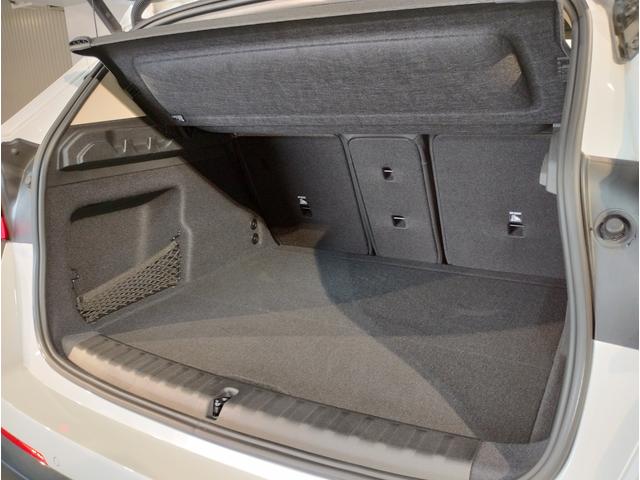 Ｘ１ ｘＤｒｉｖｅ　２０ｄ　ｘライン　ハイラインパッケージ　元レンタ　ブラックレザー　シートヒーター　カーブドディスプレイ　全周囲カメラ　障害物センサー　電動シート　電動リアゲート　追従式クルコン　ヘッドアップディスプレイ　ＬＥＤ　ＥＴＣ　純正１８インチＡＷ（70枚目）