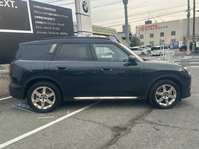 MINI カントリーマンD フェイバリット・トリム 元弊社デモカー ワンオーナー フェイバリットトリム Mパッケージ ハーマンカードン 全周囲カメラ 障害物センサー 追従式クルコン ヘッドアップディスプレイ 電動シート シートヒーター ハンドルヒーター(50枚目)