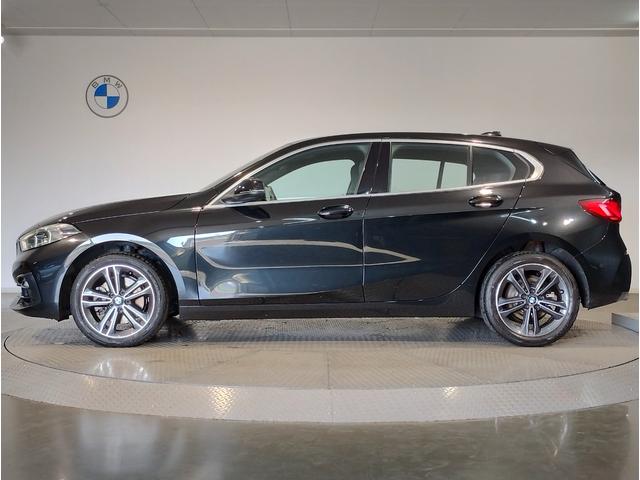 １シリーズ １１６ｉ　元レンタ　ライブコックピット　追従式クルーズコントロール　純正ＨＤＤナビ　バックカメラ　障害物センサー　ＬＥＤヘッドライト　ワイヤレス充電　純正１７インチＡＷ　ミラーＥＴＣ　インテリジェントセーフティ（5枚目）