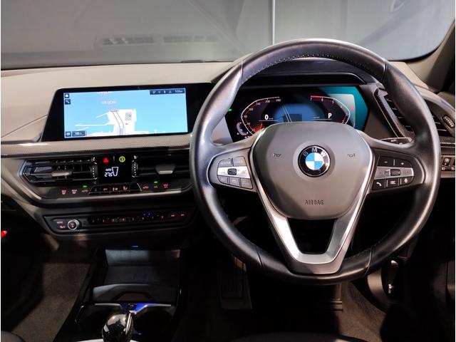 １シリーズ １１６ｉ　元レンタ　ライブコックピット　追従式クルーズコントロール　純正ＨＤＤナビ　バックカメラ　障害物センサー　ＬＥＤヘッドライト　ワイヤレス充電　純正１７インチＡＷ　ミラーＥＴＣ　インテリジェントセーフティ（51枚目）