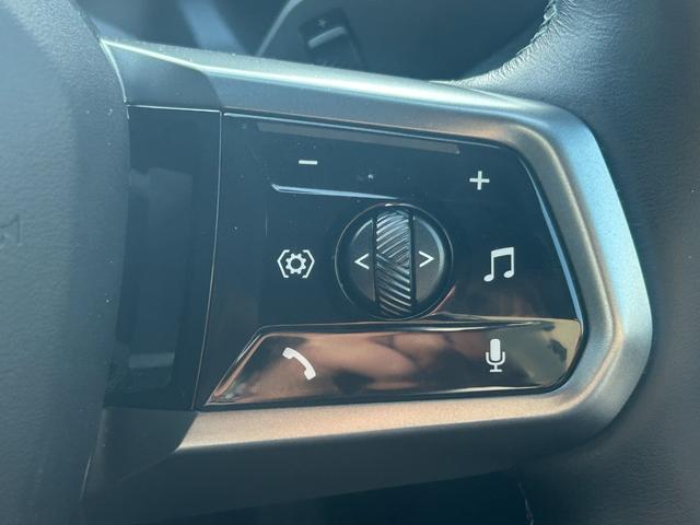 ｉ５ Ｍ６０　ｘＤｒｉｖｅ　元弊社デモカー　Ｂｏｗｅｒｓ＆Ｗｉｌｋｉｎｓ　カーボンインテリア　ブラックレザー　シートヒーター　電動シート　全周囲カメラ　　ムーンルーフ　追従式クルーズコントロール　ヘッドアップディスプレイ　ＬＥＤ（51枚目）