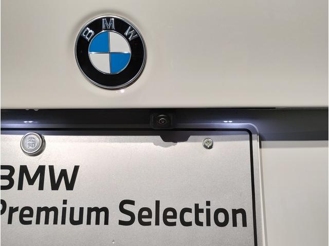 ３シリーズ ３２０ｉ　Ｍスポーツ　後期モデル　ハーフレザー　シートヒーター　ヘッドアップディスプレイ　カーブドディスプレイ　全周囲カメラ　障害物センサー　純正１８ＡＷ　追従式クルコン　パドルシフト　電動リアゲート　電動シート　ＬＥＤ（64枚目）