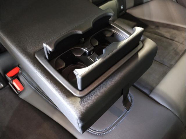 ３シリーズ ３２０ｉ　Ｍスポーツ　後期モデル　ハーフレザー　シートヒーター　ヘッドアップディスプレイ　カーブドディスプレイ　全周囲カメラ　障害物センサー　純正１８ＡＷ　追従式クルコン　パドルシフト　電動リアゲート　電動シート　ＬＥＤ（73枚目）