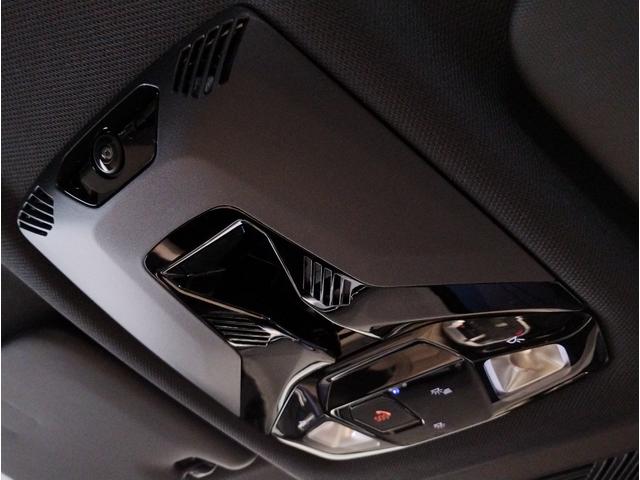 Ｘ２ ｘＤｒｉｖｅ　２０ｉ　Ｍスポーツハイラインパッケージ　１オーナー　下取車　オイスターレザー　シートヒーター　ハンドルヒーター　カーブドディスプレイ　全周囲カメラ　ヘッドアップディスプレイ　追従式クルコン　パドルシフト　電動シート　電動リアゲート　１９ＡＷ（60枚目）