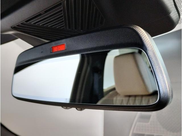 Ｘ２ ｘＤｒｉｖｅ　２０ｉ　Ｍスポーツハイラインパッケージ　１オーナー　下取車　オイスターレザー　シートヒーター　ハンドルヒーター　カーブドディスプレイ　全周囲カメラ　ヘッドアップディスプレイ　追従式クルコン　パドルシフト　電動シート　電動リアゲート　１９ＡＷ（62枚目）