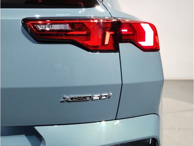 Ｘ２ ｘＤｒｉｖｅ　２０ｉ　Ｍスポーツハイラインパッケージ　１オーナー　下取車　オイスターレザー　シートヒーター　ハンドルヒーター　カーブドディスプレイ　全周囲カメラ　ヘッドアップディスプレイ　追従式クルコン　パドルシフト　電動シート　電動リアゲート　１９ＡＷ（70枚目）