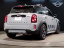 ＭＩＮＩ クーパーＳ　Ｅクロスオーバーオール４アンテイムドＥＤ　限定車　後期モデル　デジタルメーター　グリーンハーフレザー　シートヒーター　追従式クルーズコントロール　バックカメラ　障害物センサー　ＬＥＤヘッドライト　ＡｐｐｌｅＣａｒＰｌａｙ　純正１８インチＡＷ（8枚目）