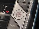３２０ｉ　Ｍスポーツ　後期モデル　ハーフレザー　シートヒーター　ヘッドアップディスプレイ　カーブドディスプレイ　全周囲カメラ　障害物センサー　純正１８ＡＷ　追従式クルコン　パドルシフト　電動リアゲート　電動シート　ＬＥＤ（44枚目）