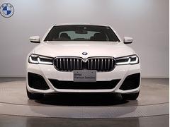 ☆センターパネルを運転席側に僅かに傾けたＢＭＷ独特のインパネ☆【駆け抜ける歓び】はここからもスタートしております☆ 5