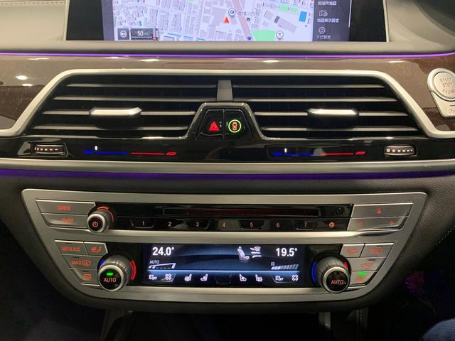 ｂｍｗ ７シリーズ７４０ｄ ｘｄｒｉｖｅ ラグジュアリー ラグジュアリーコンフォートｐｋｇ ｌｅｄヘッドライト ヘッドアップディスプレイ 全周囲カメラ 黒革 電動ガラスｓｒ シートヒーター 電動リアゲート マッサージシート 地デジｔｖ ｇ１１の中古車 車体