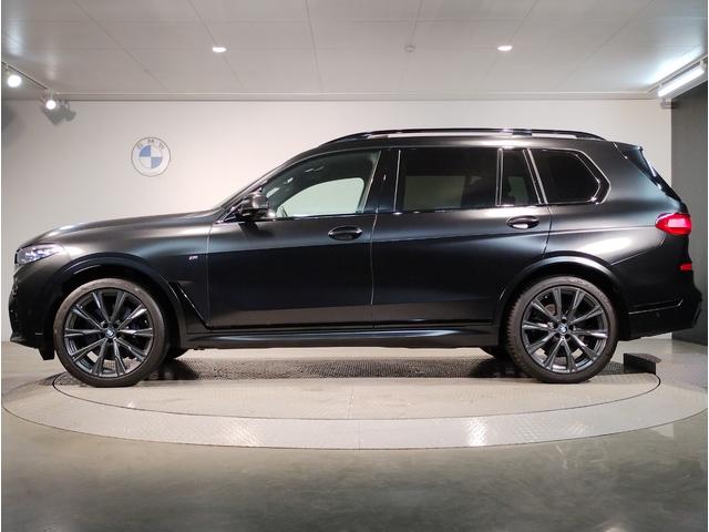 Ｘ７ ｘＤｒｉｖｅ　４０ｄＥＤインフロズンブラックメタリク　スペシャルカラー・ブラックメリノレザー・スカイラウンジサンルーフ・ハーマンカードンスピーカー・リアエンターテイメント・２２インチＡＷ・ヘッドアップディスプレイ・全周囲カメラ（51枚目）