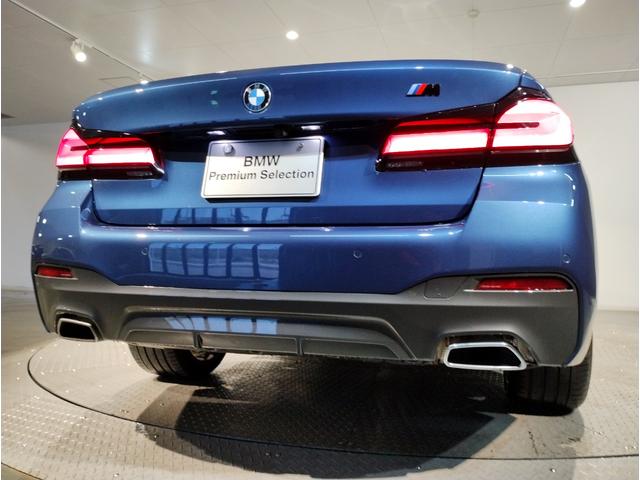 ５３０ｉ　Ｍスポーツ　Ｉｎｄｉｖｉｄｕａｌフルメリノレザーシート・Ｉｎｄｉｖｉｄｕａｌアルカンターラルーフ・オプション２０インチＡＷ・リモートパーキング・マッサージ機能付ベンチレーションシート・全周囲カメラ・電動トランク(24枚目)