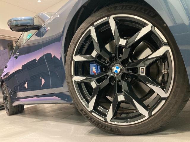 ３シリーズ ３２０ｄ　ｘＤｒｉｖｅ　Ｍスポーツ　弊社管理車両ワンオーナー　ファストトラックＰＫＧ　アダプティブＭサス　Ｍブレーキ　ＯＰ１９ＡＷ　クリスタルシフト　ヘッドアップディスプレイ　全周囲カメラ　電動トランク　ウッドトリム　アップルカープレイ（12枚目）