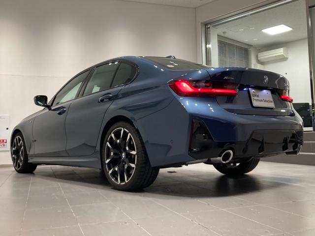 ３シリーズ ３２０ｄ　ｘＤｒｉｖｅ　Ｍスポーツ　弊社管理車両ワンオーナー　ファストトラックＰＫＧ　アダプティブＭサス　Ｍブレーキ　ＯＰ１９ＡＷ　クリスタルシフト　ヘッドアップディスプレイ　全周囲カメラ　電動トランク　ウッドトリム　アップルカープレイ（56枚目）