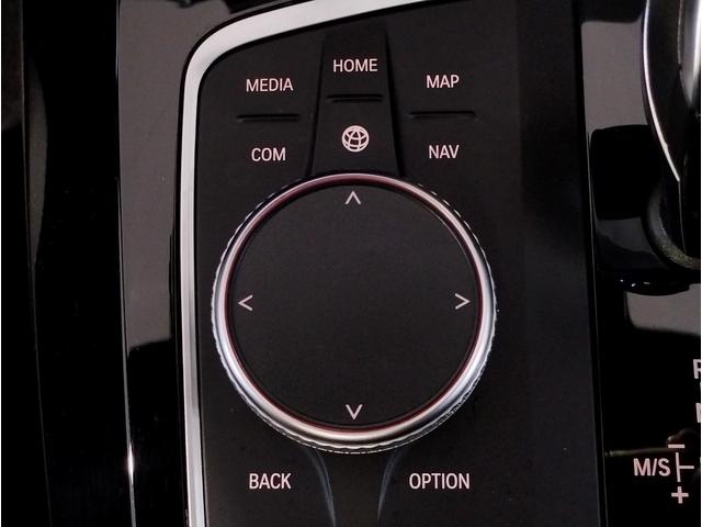 Ｘ３ ｘＤｒｉｖｅ　２０ｄ　Ｍスポーツ　パノラマサンルーフ・Ｈａｒｍａｎ／Ｋａｒｄｏｎスピーカー・オプション２０インチＡＷ・１オーナー・後期モデル・ヘッドアップディスプレイ地デジ・全周囲カメラ・オートトランク・レーンキープ・ＡＣＣ・黒レザー（35枚目）