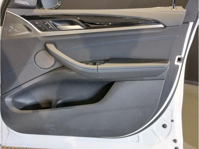 Ｘ３ ｘＤｒｉｖｅ　２０ｄ　Ｍスポーツ　パノラマサンルーフ・Ｈａｒｍａｎ／Ｋａｒｄｏｎスピーカー・オプション２０インチＡＷ・１オーナー・後期モデル・ヘッドアップディスプレイ地デジ・全周囲カメラ・オートトランク・レーンキープ・ＡＣＣ・黒レザー（39枚目）