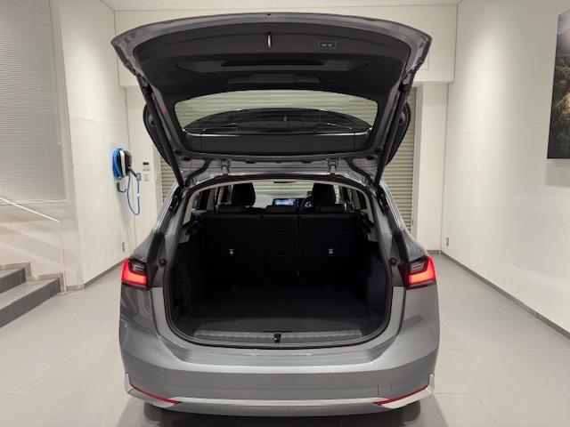 2シリーズ 218iアクティブツアラー エクスクルーシブ デモカー・テクノロジーパッケージ・ヘッドアップディスプレイ・パーキングアシスト・アクティブクルーズコントロール・アップルカープレイ・ヴェガンザレザー・電動トランク・純正17インチAW・衝突軽減ブレーキ(13枚目)