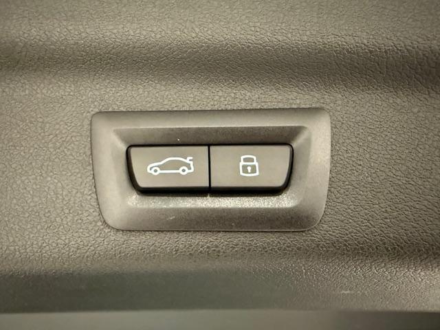 2シリーズ 218iアクティブツアラー エクスクルーシブ デモカー・テクノロジーパッケージ・ヘッドアップディスプレイ・パーキングアシスト・アクティブクルーズコントロール・アップルカープレイ・ヴェガンザレザー・電動トランク・純正17インチAW・衝突軽減ブレーキ(17枚目)