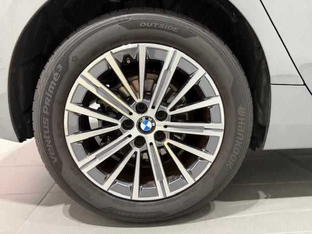 2シリーズ 218iアクティブツアラー エクスクルーシブ デモカー・テクノロジーパッケージ・ヘッドアップディスプレイ・パーキングアシスト・アクティブクルーズコントロール・アップルカープレイ・ヴェガンザレザー・電動トランク・純正17インチAW・衝突軽減ブレーキ(22枚目)