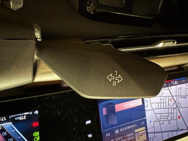 2シリーズ 218iアクティブツアラー エクスクルーシブ デモカー・テクノロジーパッケージ・ヘッドアップディスプレイ・パーキングアシスト・アクティブクルーズコントロール・アップルカープレイ・ヴェガンザレザー・電動トランク・純正17インチAW・衝突軽減ブレーキ(34枚目)