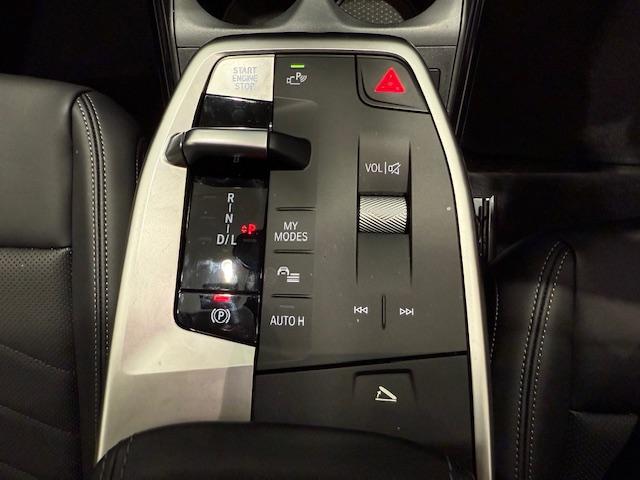 2シリーズ 218iアクティブツアラー エクスクルーシブ デモカー・テクノロジーパッケージ・ヘッドアップディスプレイ・パーキングアシスト・アクティブクルーズコントロール・アップルカープレイ・ヴェガンザレザー・電動トランク・純正17インチAW・衝突軽減ブレーキ(53枚目)