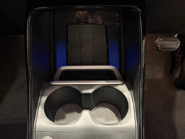 2シリーズ 218iアクティブツアラー エクスクルーシブ デモカー・テクノロジーパッケージ・ヘッドアップディスプレイ・パーキングアシスト・アクティブクルーズコントロール・アップルカープレイ・ヴェガンザレザー・電動トランク・純正17インチAW・衝突軽減ブレーキ(56枚目)